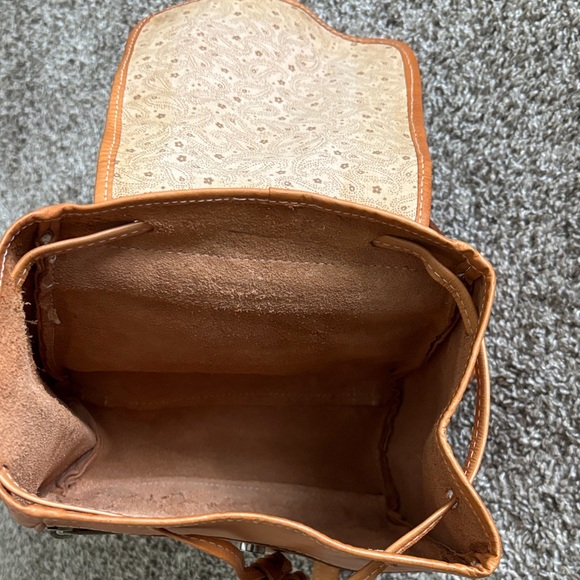 Vintage Tan Brown Real Leather Handmade Backpack - Picture 7 of 10